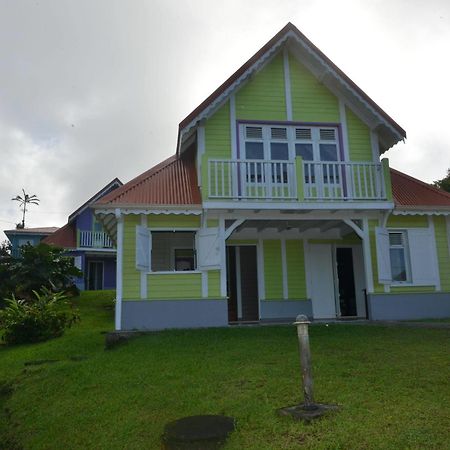 Auberge De La Montagne Pelee Hotel Saint-Pierre Bagian luar foto