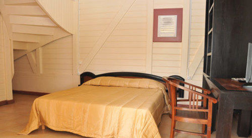 Auberge De La Montagne Pelee Hotel Saint-Pierre Bagian luar foto